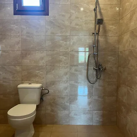 Guesthouse Dimitra * باراليا ديونيسيو